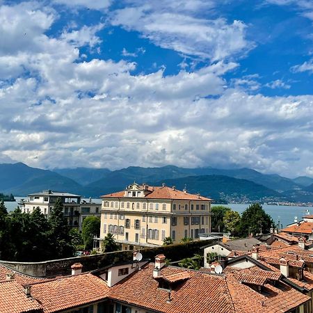 Suite Romantic Vista Lago Stresa Buitenkant foto
