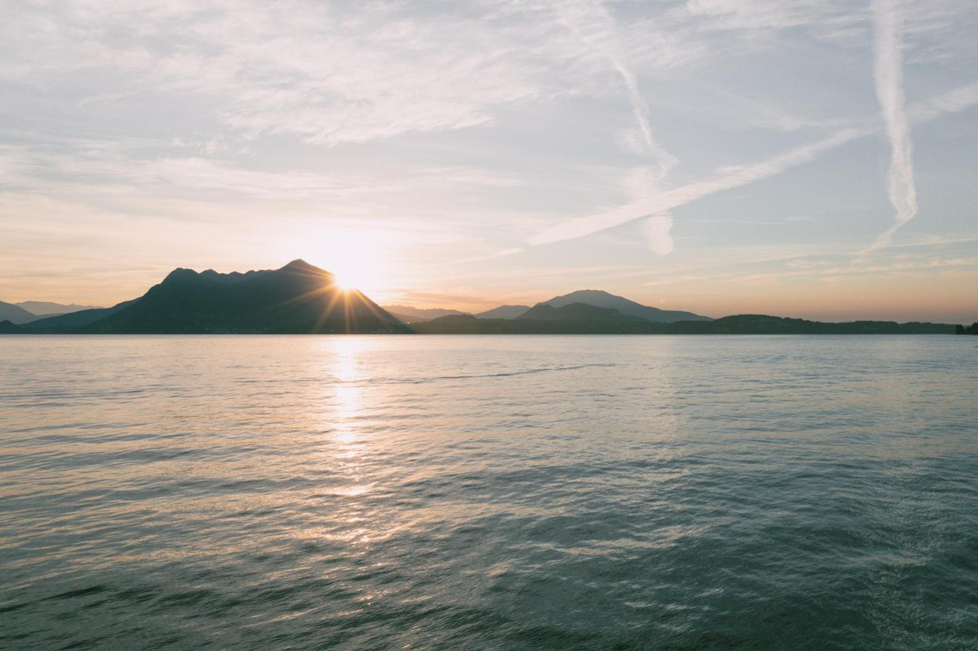 Suite Romantic Vista Lago Stresa Buitenkant foto