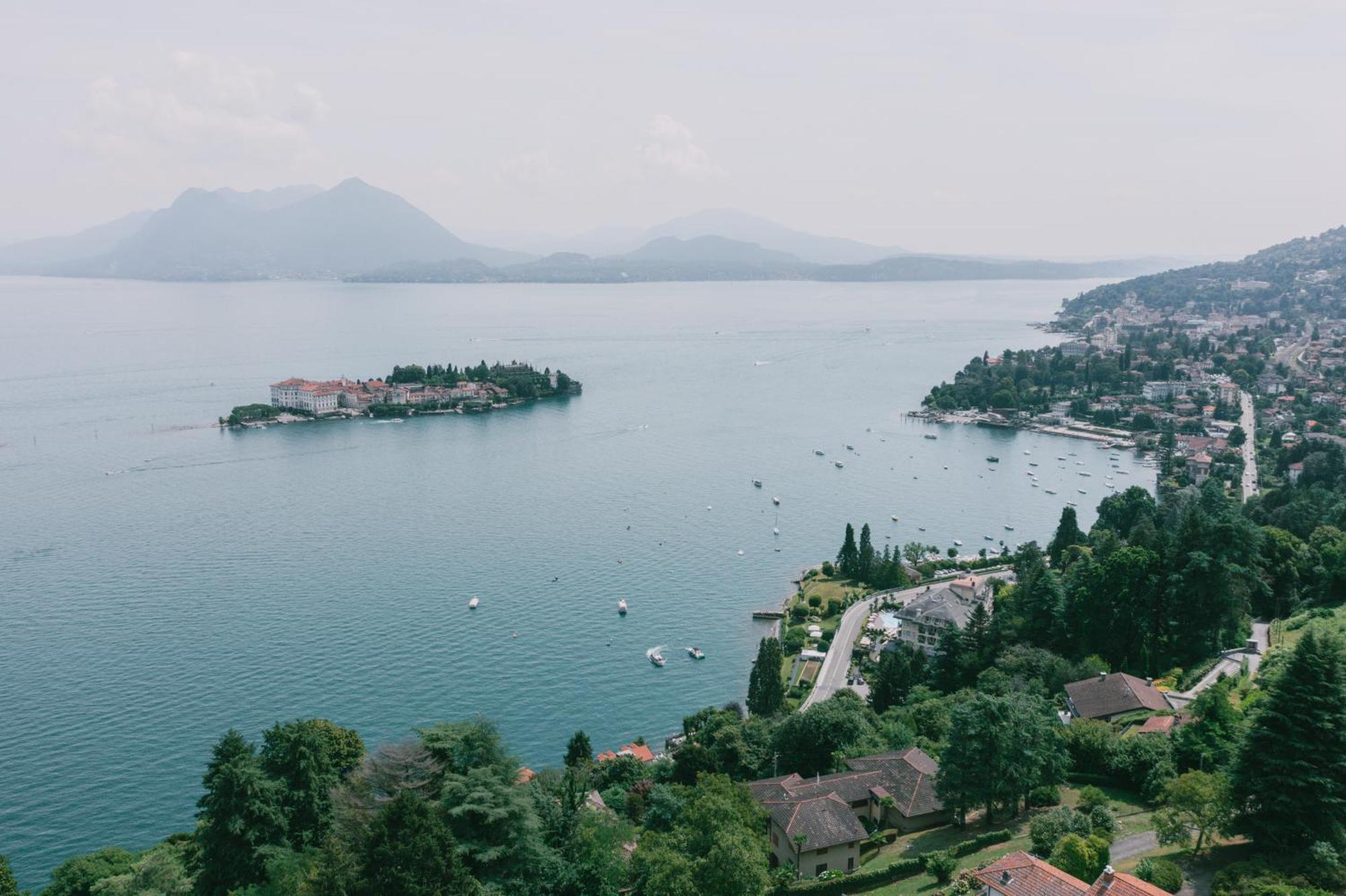 Suite Romantic Vista Lago Stresa Buitenkant foto
